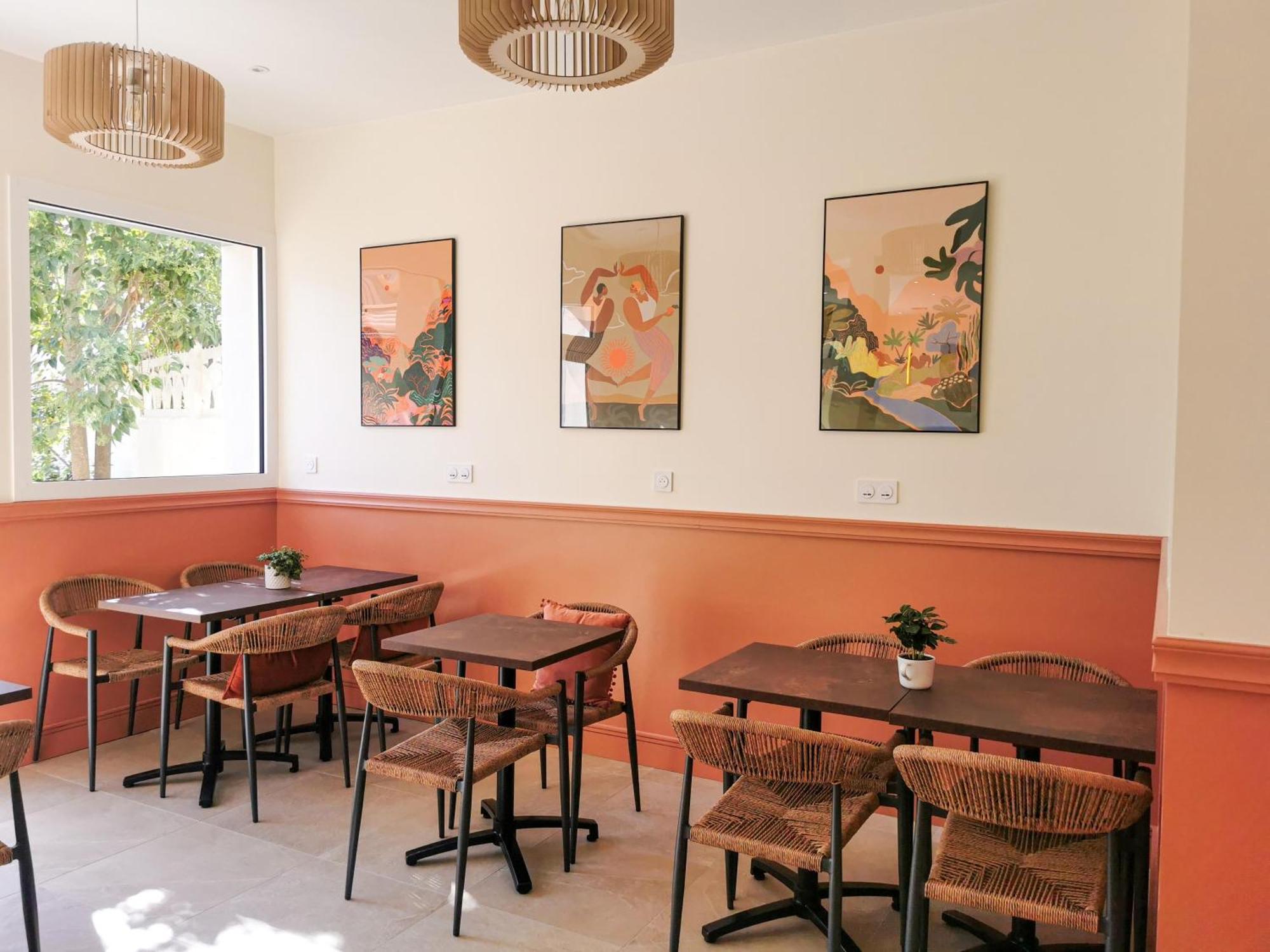 Bloom Hostel Bar & Garden 波尔多 外观 照片